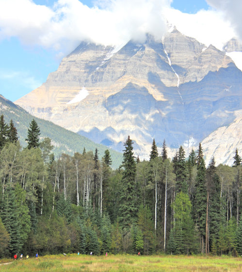 The kids running along the walking path with Mount Robson in the Background. Photo credit: Gill Priestley.